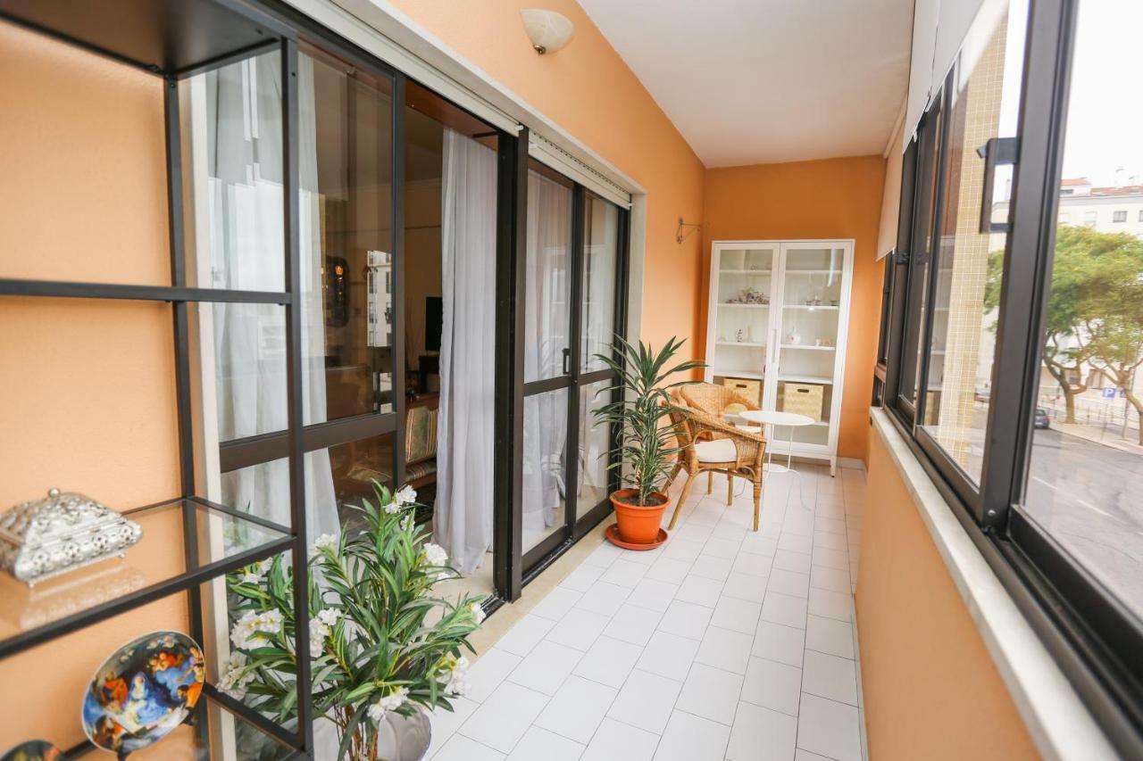 Like-Home-T4-Bright Benfica Apt-Terrace Lizbona Zewnętrze zdjęcie